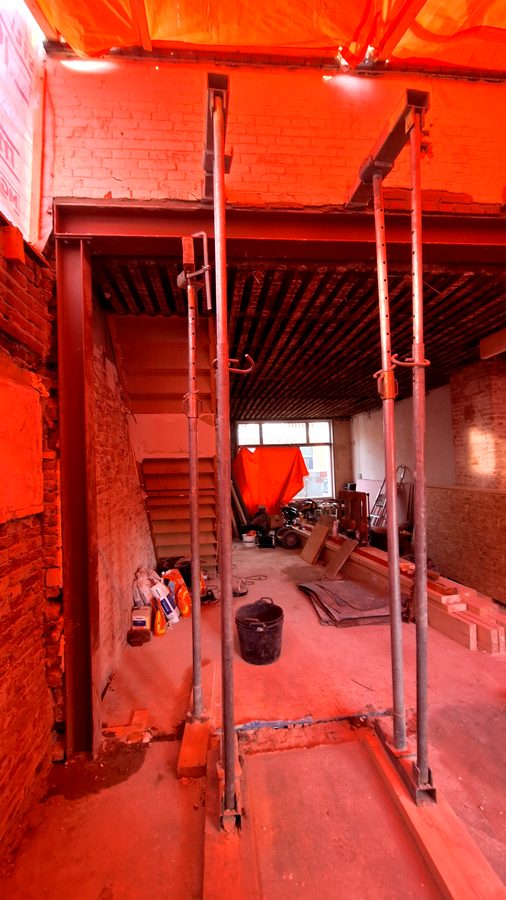 Metselwerk en staalconstructie